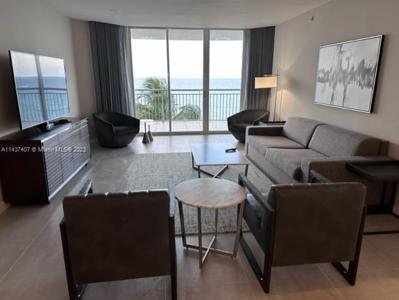 17375 Collins Ave Unit 601