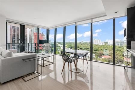 1451 Brickell Ave