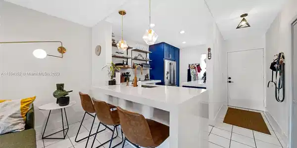 1120 99th St Unit 304