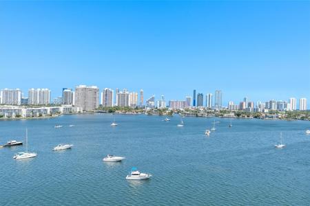 17301 Biscayne Blvd