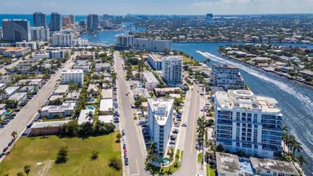 720 Bayshore Dr