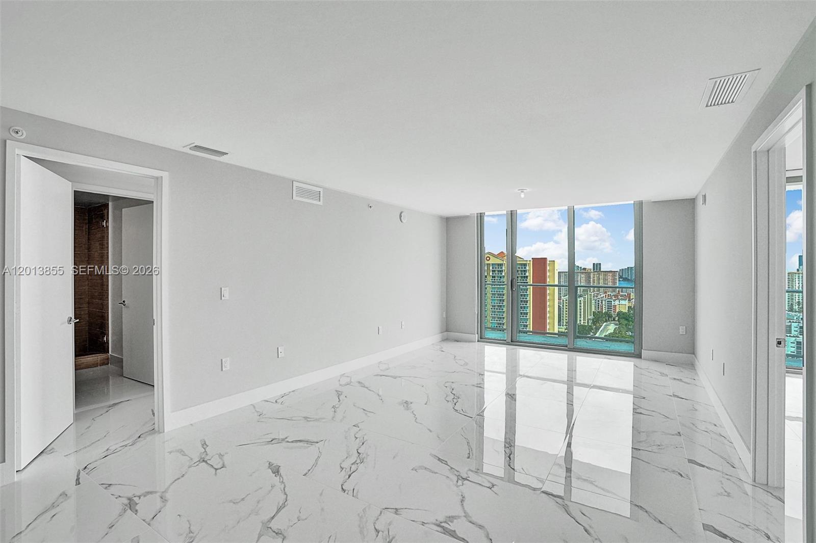 Image 2: LIVING ROOM