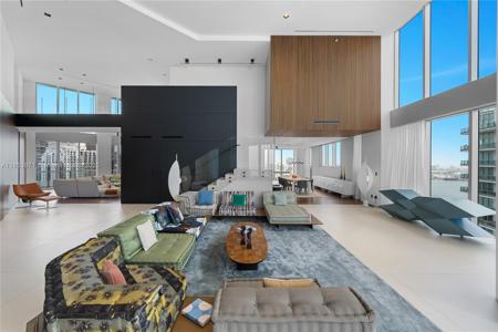 1300 Brickell Bay Dr