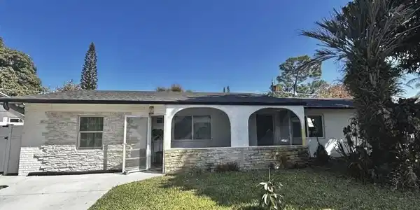 1301 SE Sandpiper