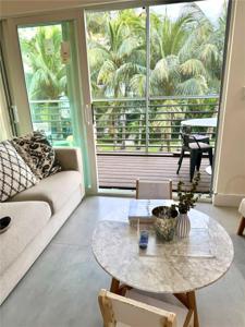 301 Sunrise Dr