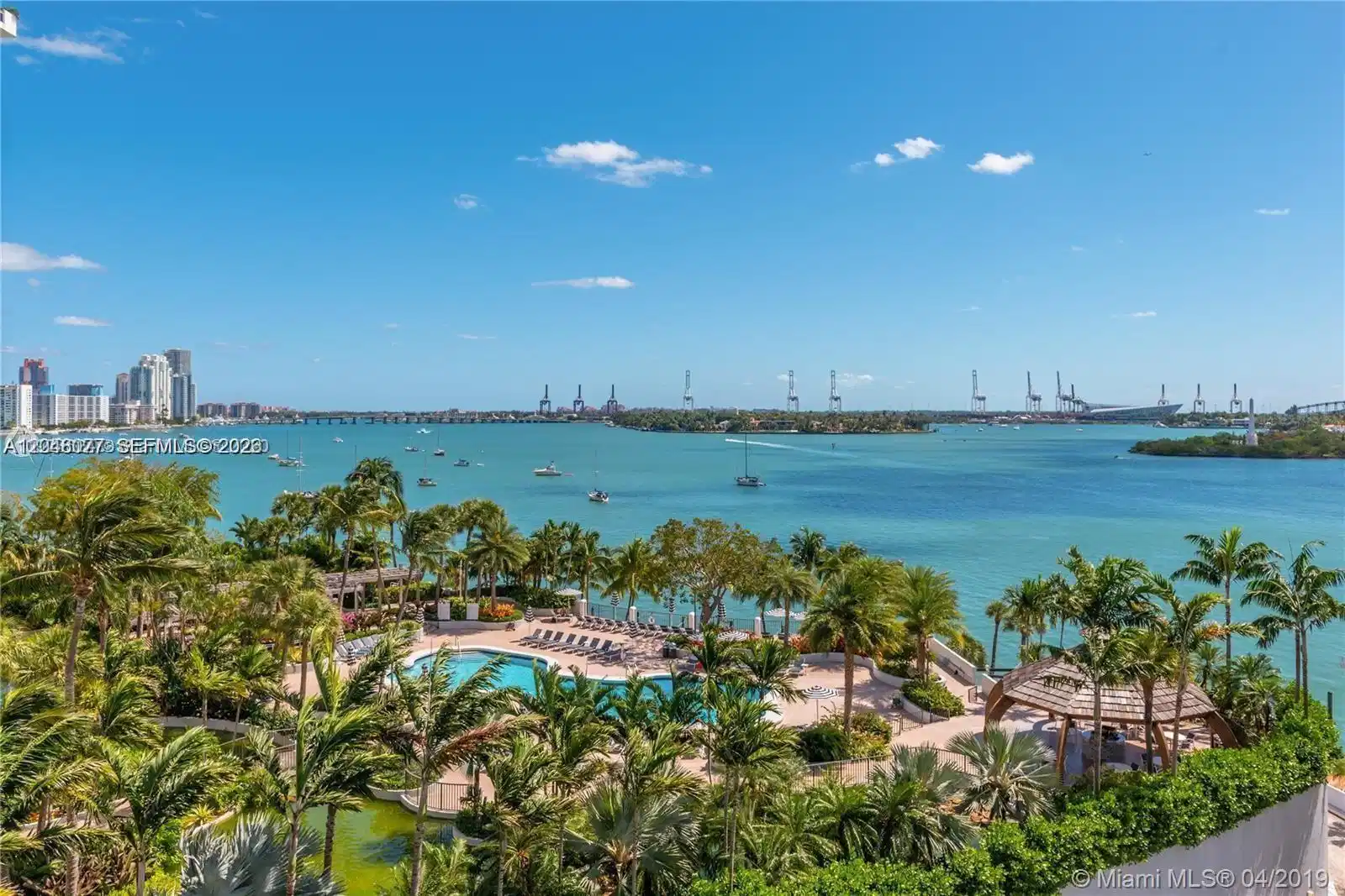Image 1: Priceless East Bayfront Views