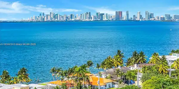1730 Bay Dr