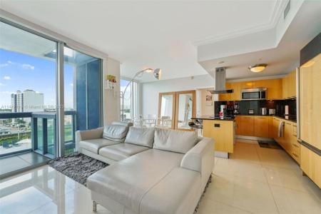 6899 Collins Ave Unit 803