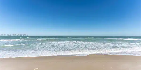 7370 S Ocean Dr