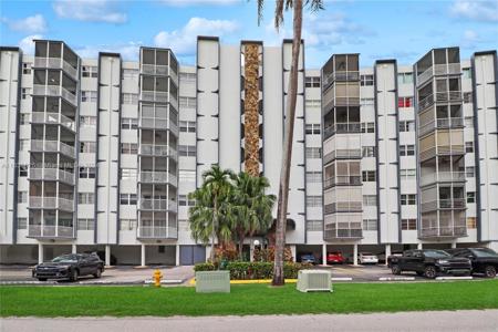 300 Diplomat Pkwy