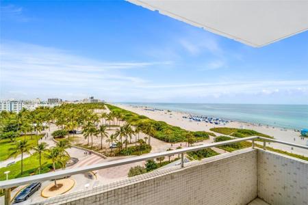 465 Ocean Dr