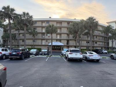 3605 S Ocean