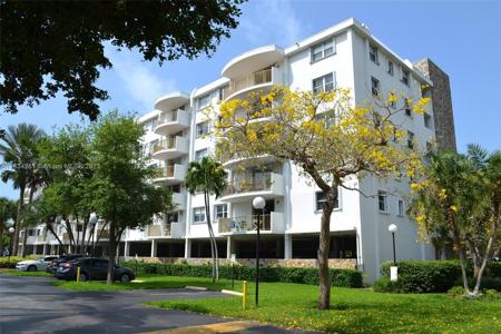 210 Sea View Dr