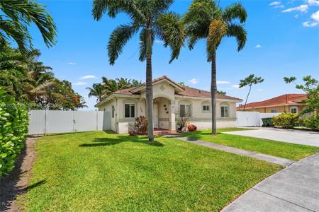 716 SE 12th Ter
