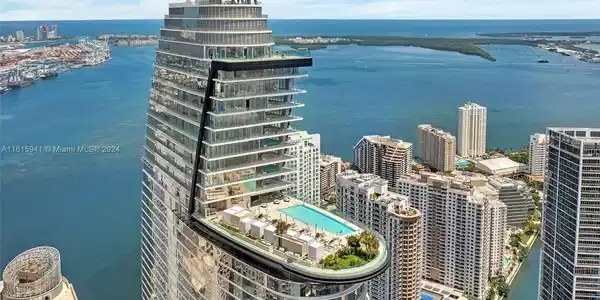 300 Biscayne Blvd Way