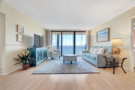 400 Ocean Trail Way