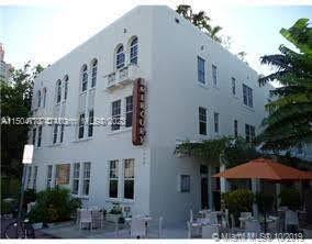 100 Collins Ave