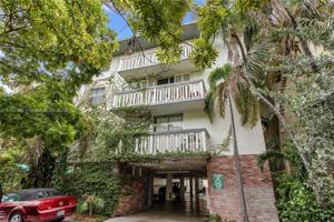 921 Jefferson Ave