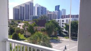 17800 Atlantic Blvd Unit 506