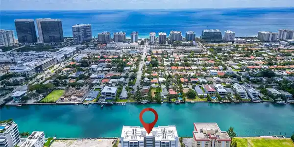 9381 E Bay Harbor Dr