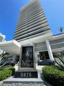 5875 Collins Ave