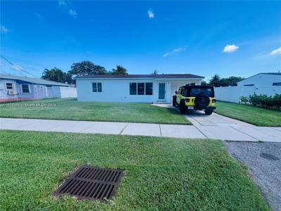 912 NE 2nd Ct