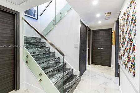20191 E Country Club Dr