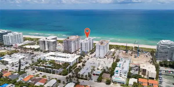 9201 Collins Ave Unit 826