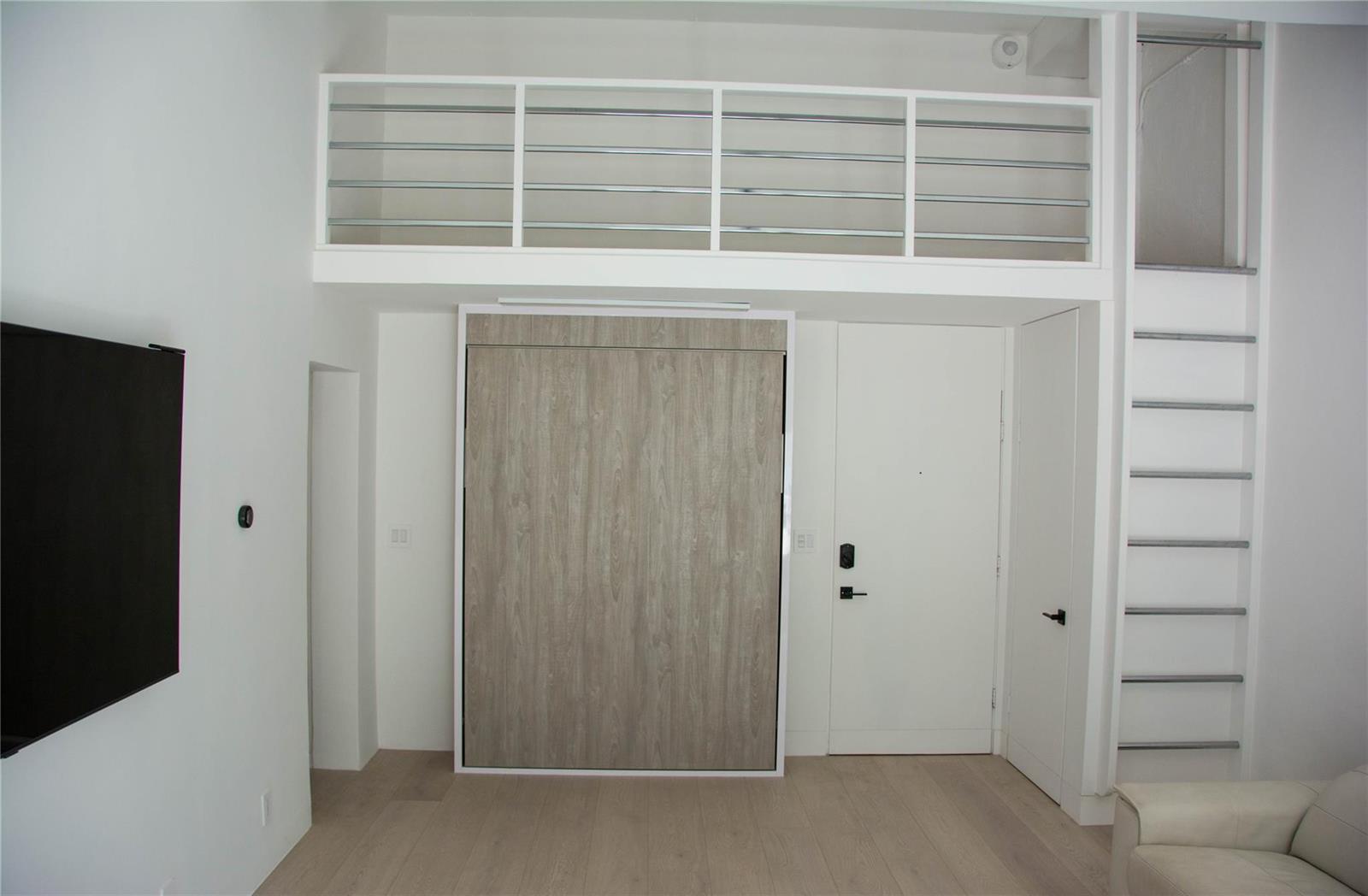 Image 4: Photo 4