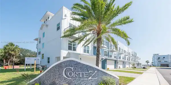 47 Cortez Ave