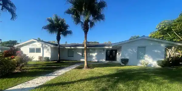 7361 SW 117th  Terr