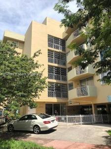 1990 Marseille Dr Unit 402