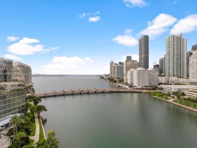 701 Brickell Key Blvd