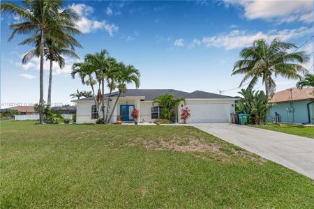 2607 Surfside Blvd