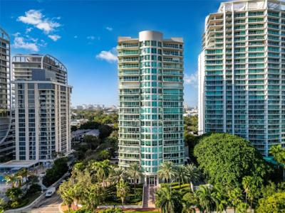 2645 S Bayshore Dr