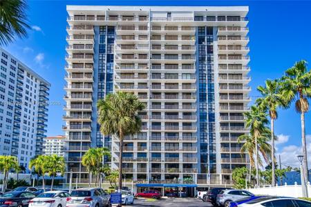 3031 N Ocean Blvd