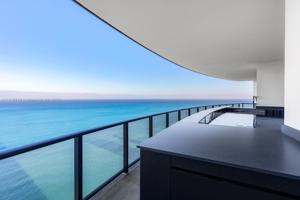 18555 Collins Ave Unit 5405