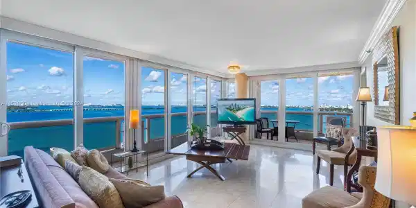 1717 N Bayshore Dr