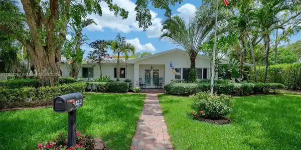 7340 SW 123rd Ter