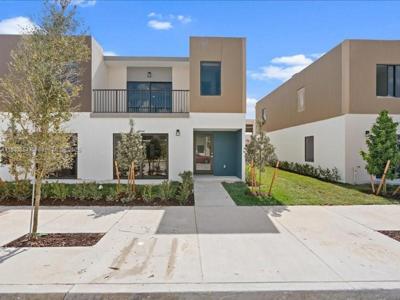 14585 SW 262 ST