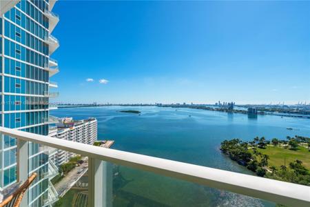 2020 N Bayshore Dr