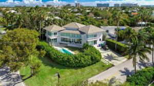 255 Harbor Dr