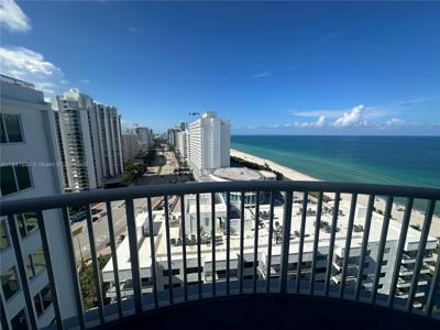 5401 Collins Ave