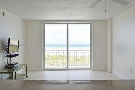 401 Ocean Dr Unit 318