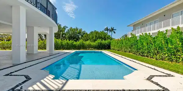 213 Schooner Ln