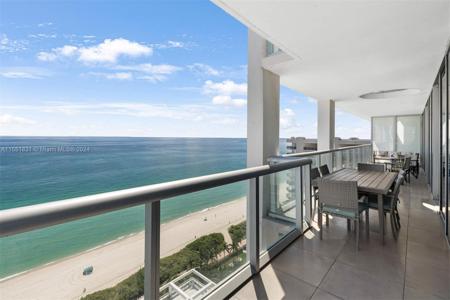 6799 Collins Ave