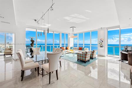 50 S Pointe Dr