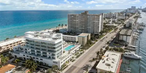 3319 N Ocean Drive