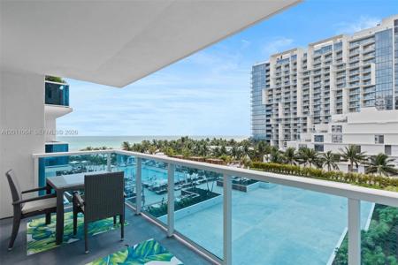 2301 Collins Ave