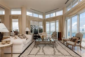 2600 Island Blvd